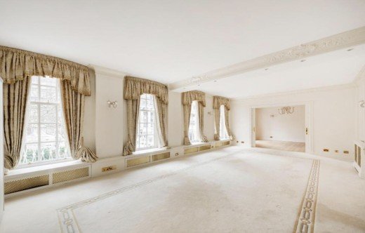 Lowndes Square, Knightsbridge